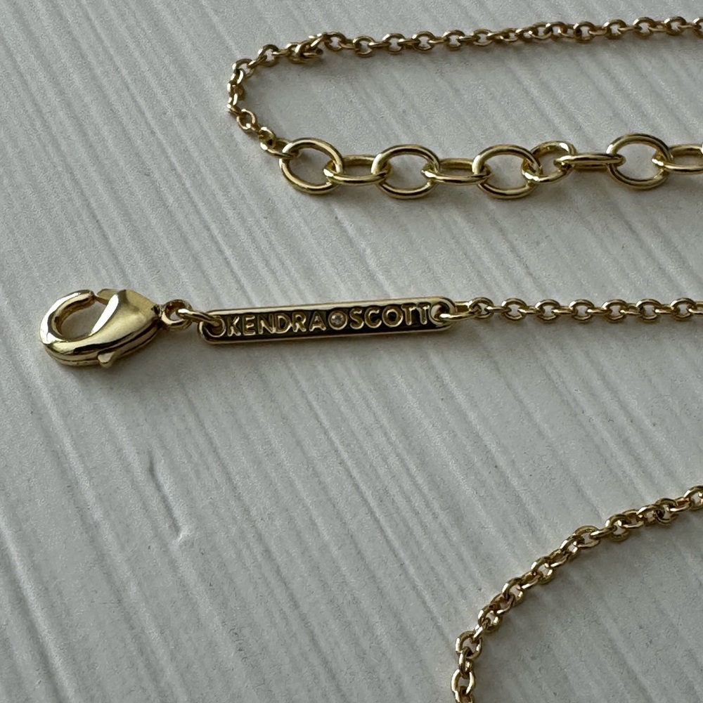 Kendra Scott Elisa Gold Necklace with Lilac Opal Stone - Picture 6 of 8